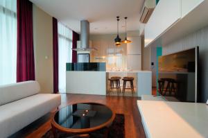 The Klagan @ Riverson Hotel