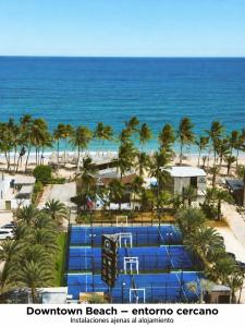 Villas del Sol Condominio, pileta a metros de la playa