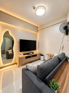 3BR modern family suite near Luneta