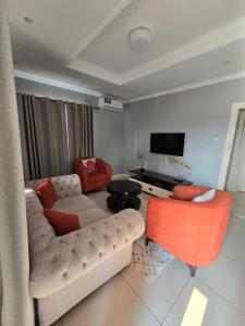 Beauty Blender Homes - The Tangerine House