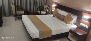 The Hotel Elegance Karuvanchal