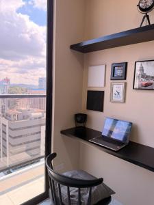 The Gray P 20 - 1BR - Gym - Pool - Coworking