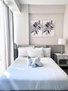 Mactan Newtown Staycation Near Airport & Beach