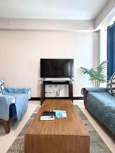 Mactan Newtown Staycation Near Airport & Beach