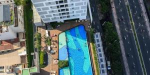 DAXA Riverside Stays with Pool