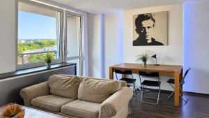 1-Bedroom Apartment in Praha 3 Sleeps 2