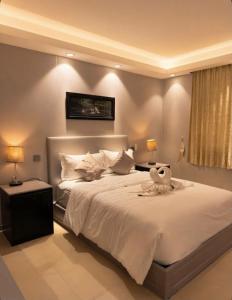 Spacious 1BR and Pool flat - Pool & Sea view - Chaweng Yai