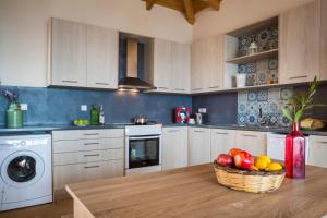 Magganos Sunset Villas