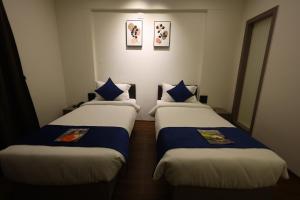 Jewel Suite