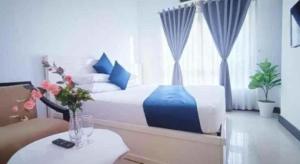 Queen Central Apartment-Hotel