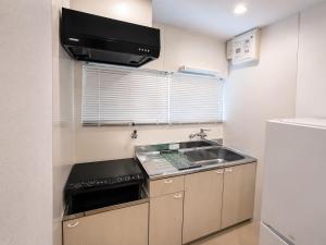 Spacious 2LDK Near Koshien Stadium 4 Beds Sleeps 8