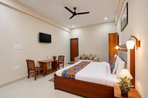 FabHotel Skyline Sector 101