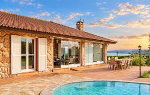 Lovely Home In Antromero