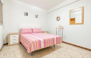 3 Bedroom Amazing Apartment In Lametlla De Mar