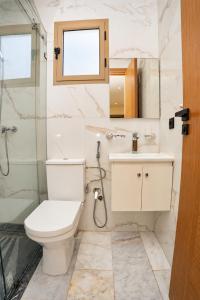 Stylish Modern Duplex with Private Terrace-Maarif