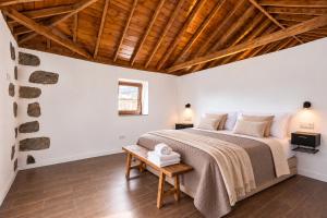 TenoHomes Villa SAYAN, Private Pool & Teide Views