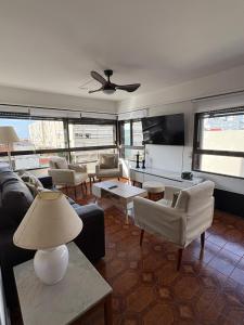 A pasos de El Emir, 4 dormitorios y 4 baños Amalfi