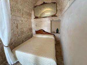 Romantic Stone Suite with Private Whirlpool Tub
