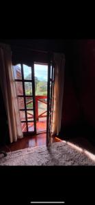 Cabaña soñada en la naturaleza