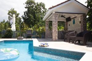 Villa Marco, Private Pool Villa in Drax Hall