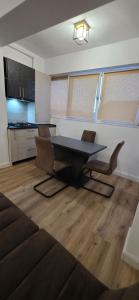 Potelu Parc Nicoale Romanescu Luxury Apartament