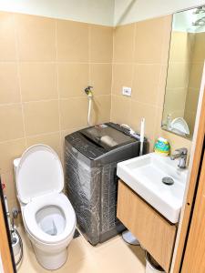 Sarang Cozy Condo Near SM MOA and Airport in Pasay
