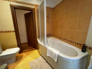 3 BD Santariskiu Townhouse w-Balcony I cohost