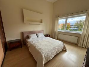 3 BD Santariskiu Townhouse w-Balcony I cohost