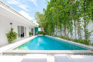 4BR Private Villa in Quiet Berawa near Equestrian