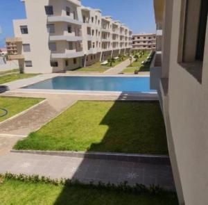 Prestige Luxury Apartment with Pool