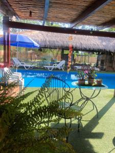 Tropical Oasis with Pool Private BBQ Aregua