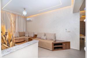 stylish apartment menara gare airport