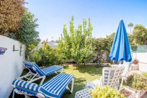 Sunny 2Bed Flat with 12m Terrace and Pool