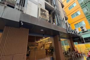 Lucky Residence