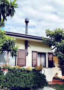 B&B Ernestine Family Home e "La Casa in collina"