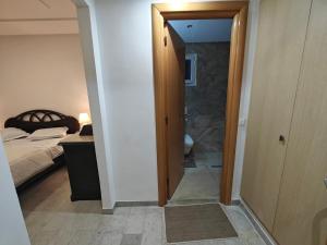 La Perla Azure 3BR Pool 12Min Walk to the Beach