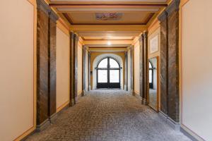 Stylish Apt Right in the City Center