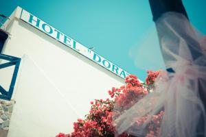 Dora's Studios & Apartments Syros Greece