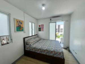1 BR Cozy House near Evo City Summer Pine Noveleta