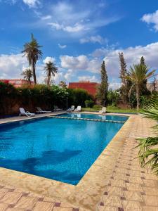 Cozy Gueliz Flat with Pool view in Tourist Village