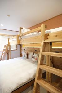 The Brueys Lodge Tangram Madarao