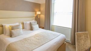 Standard Double Room room in The Park Hotel