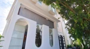Nanlamoon Hotel