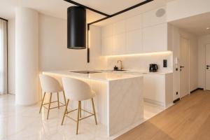 Hanza Tower SKYLINE 21 with SPA POOL SAUNA JACUZZI