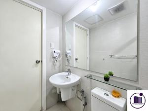 Citispace 1BR Condotel Suite at Azure Urban Resort Near Airport #AZ04A