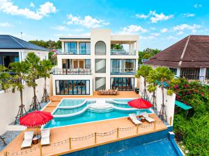 Lake House Pool Villa KTV&BBQ Peaceful Retreat