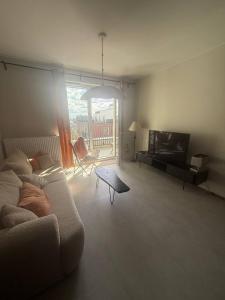 Lumina I Spacious 2-room Apart with Parking I Terrace