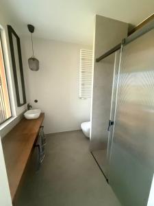 Lumina I Spacious 2-room Apart with Parking I Terrace
