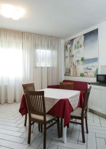 TONYS PLACE BOLOGNA SUITE CON GARAGE è PARCHEGGIO