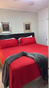 Modern 2BR Retreat in New Kingston